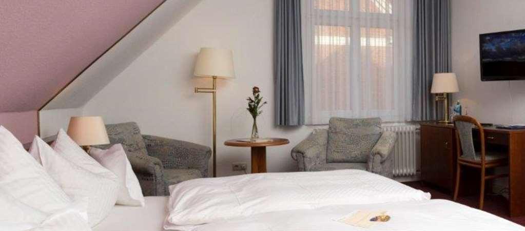 Ringhotel Residenz Wittmund Ruang foto