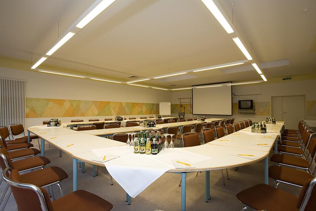 Ringhotel Residenz Wittmund Bagian luar foto