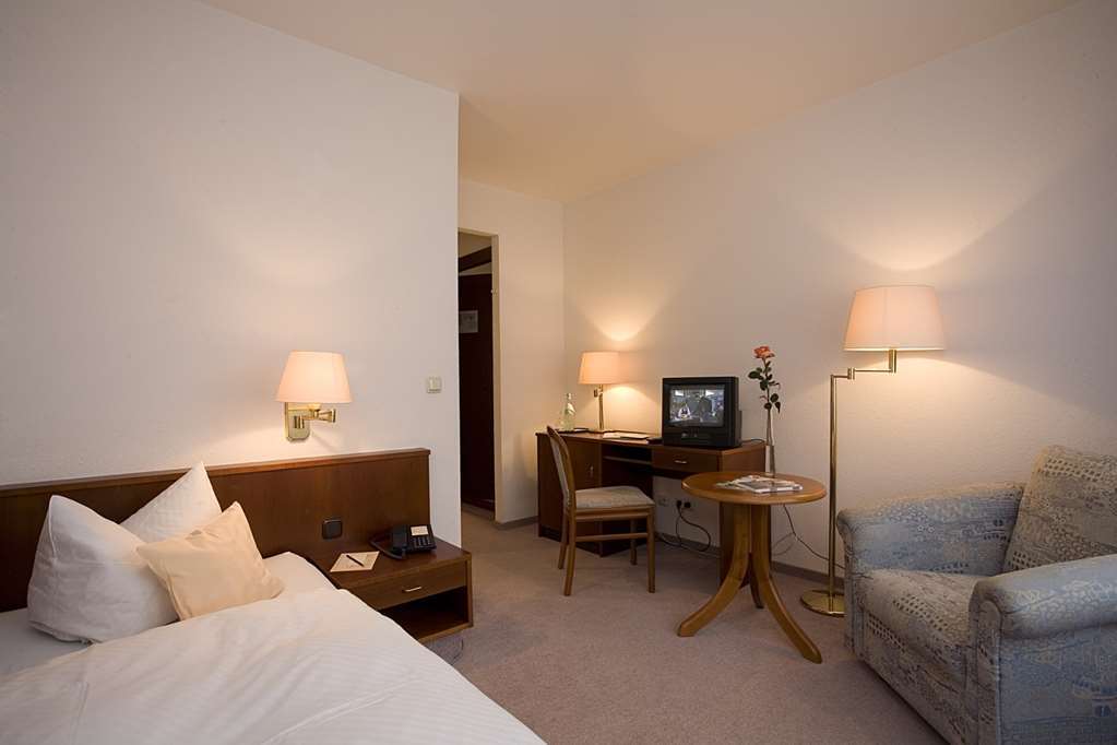 Ringhotel Residenz Wittmund Ruang foto